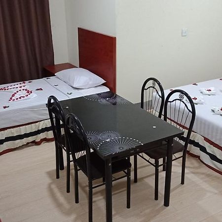 Hato Inn Yangon Exterior photo