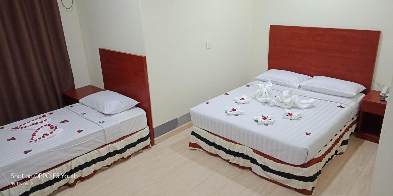 Hato Inn Yangon Exterior photo